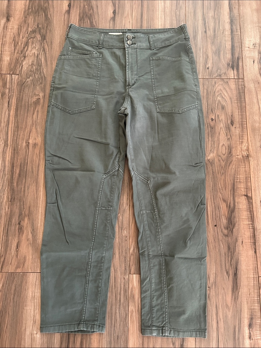 Women’s Straight Leg Utility Jeans in Olive Green